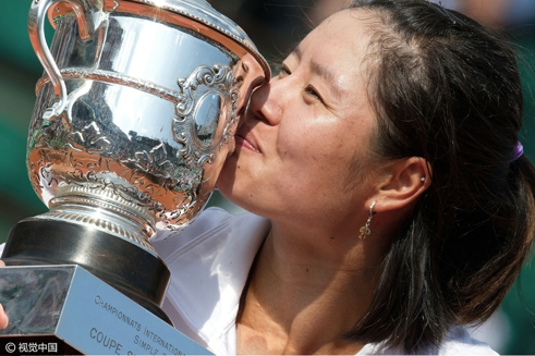 2011年法网，李娜赢下了职业生涯的第一座大满贯奖杯