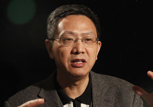 图为著名财经专家,原财政部财政科学研究所所长贾康