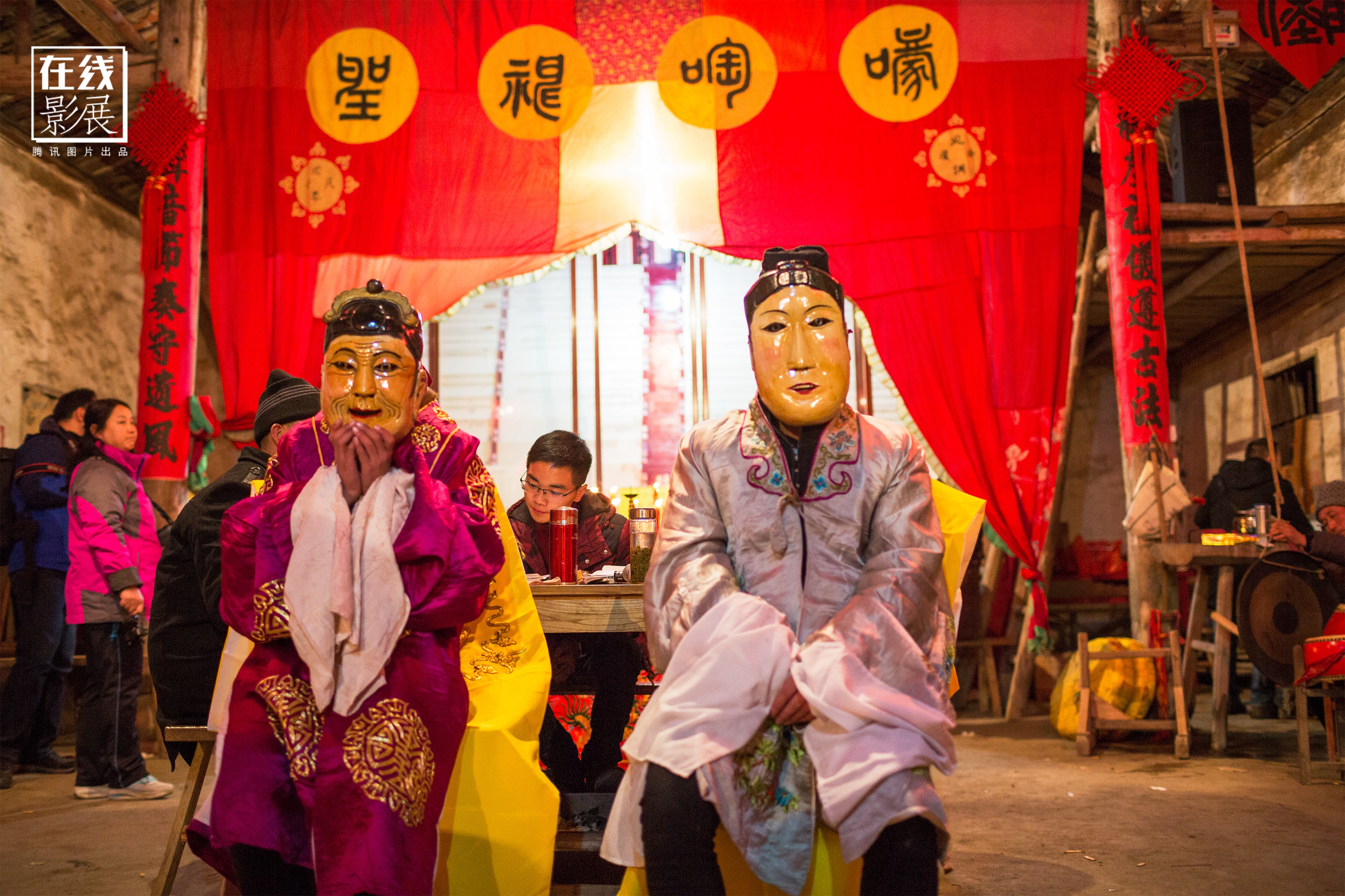 池州傩戏分为三段体,即傩仪,傩舞—正戏—傩舞,吉祥词.