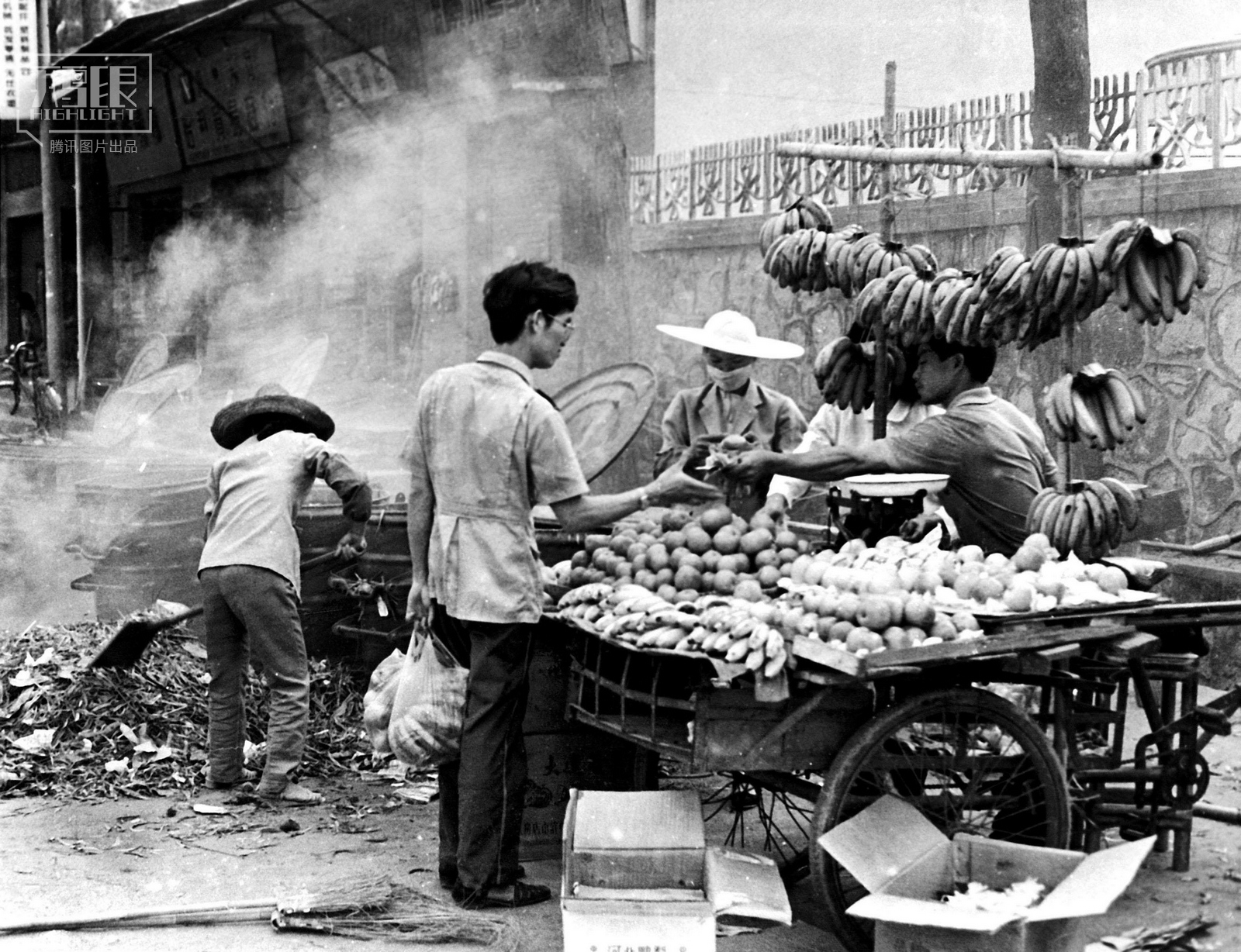 改革开放初期广州怪诞市井