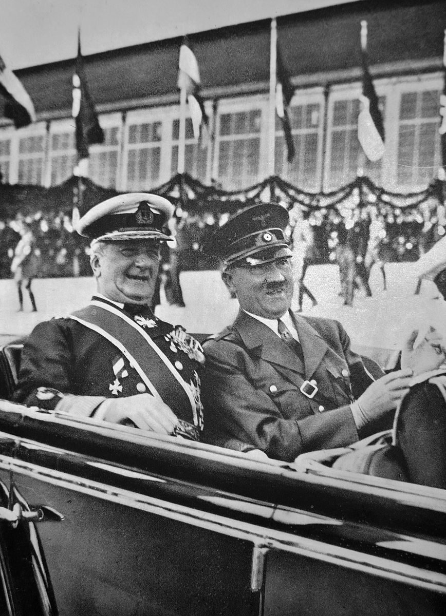 1938年的霍尔蒂与希特勒于柏林