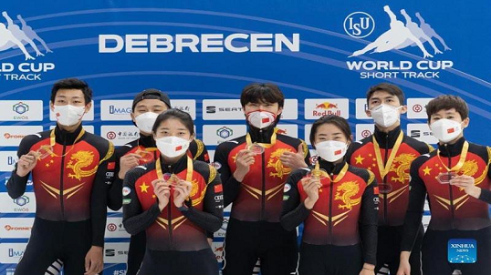 Coupe du monde de patinage de vitesse sur piste courte de l'ISU : l'équipe de Chine remporte le relais mixte 2000 mètres