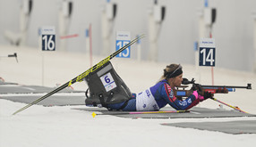 MASTERS Oksana a décroché la médaille d'or en para biathlon longue distance femmes assis