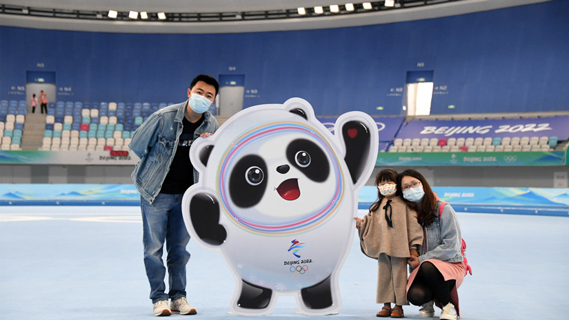 Beijing : les constructeurs invités à visiter l'Anneau nationale de patinage de vitesse