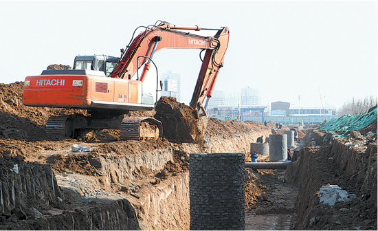 平頂山市長江路建設工程施工 完善城市交通網絡