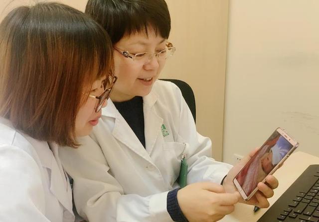 女子经历14次自然流产 一妇婴助其37岁时诞下女婴