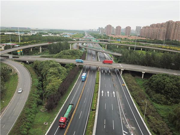 与时间赛跑"保进博",g15主线大修工程圆满完工