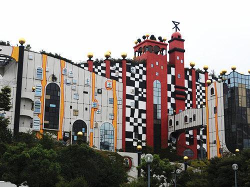 原来垃圾焚烧厂也可以这么美!