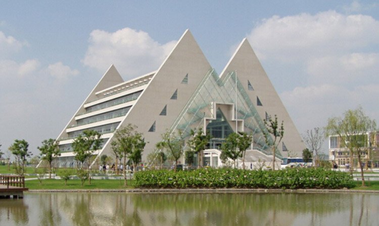 上海工程技术大学腾飞新闻网