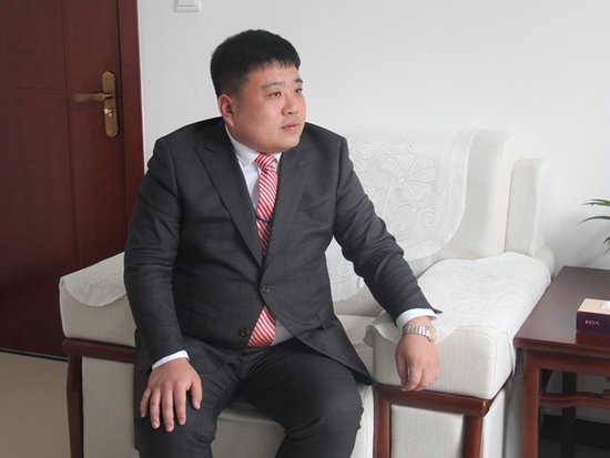 1月18日,腾讯房产石家庄站走近润江61紫宸院项目总经理焦攀,来解密