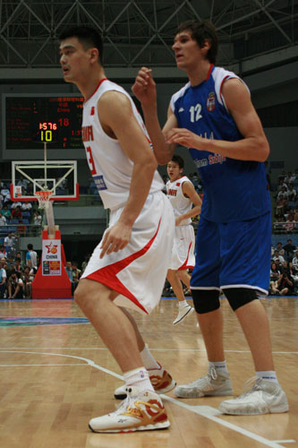 Boban plays with AD : r/nba