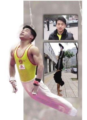 2001年8月26日,张尚武(微博)在北京举行的第21届世界大学生运动会体操
