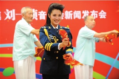 中国民歌界的新一代领军人物,空政文工团青年歌唱家刘一祯将于2011年9