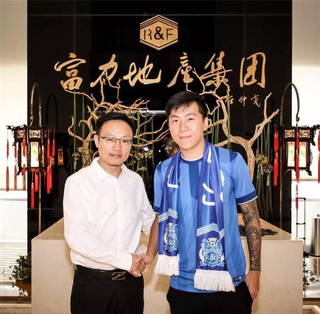 北京国安 球员,本赛季中途加盟 石家庄永昌 ,位置是后腰;张功本赛季