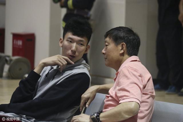 李秋平盼周琦挫折后成熟 cba不打好nba就没戏