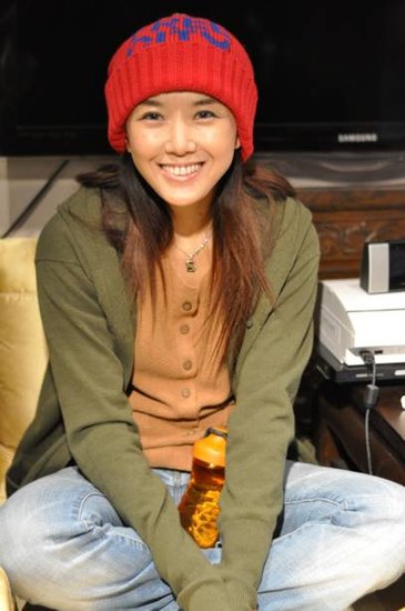 王蓉倡议艺人爱护动物曾经买过多种彩票