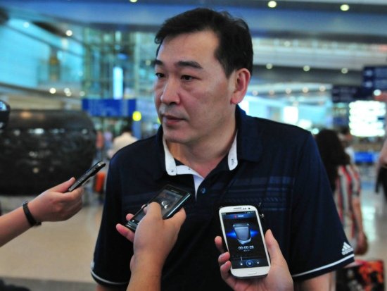 男排低调回京 周建安:冲出亚洲任重而道远