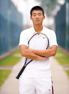 妈妈曝张择1个月练坏1双鞋12岁前投入超十万