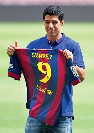 苏亚雷斯自传(一):咬人背后的苦与泪