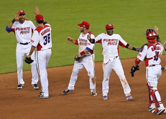 由本届赛事的大黑马意大利队面对棒球传统强国波多黎各队