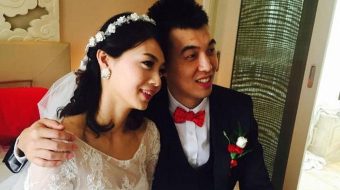 曾令旭北京举办婚礼 女儿已经三个月大