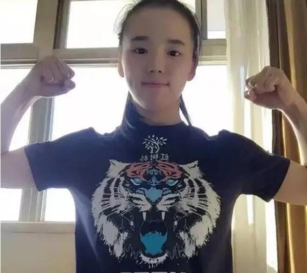 温州萌妹ko欧美猛女 中国首枚mma锦标赛金牌