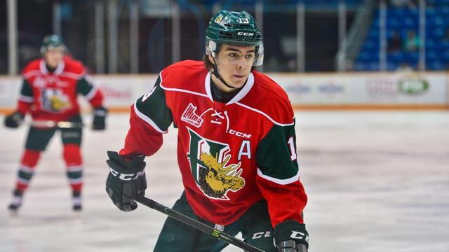 两年前,当魁北克青年冰球联盟哈利法克斯驼鹿头队的球队经理拉塞尔