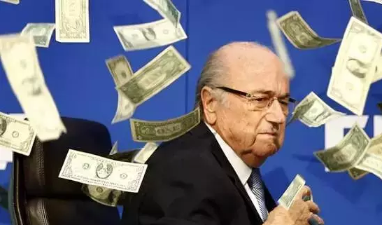 布拉特:骚瑞……我被钱砸得脑壳有点晕