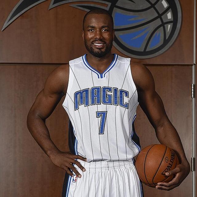 伊巴卡已完成膝盖核磁共振显示无结构性损伤