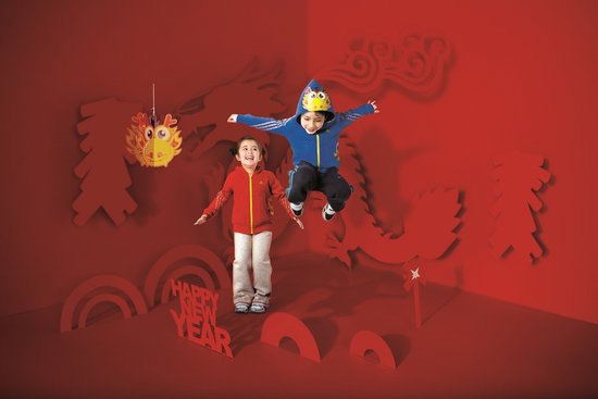 阿迪达斯儿童龙年系列欢乐上市图