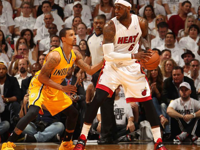 【扣篮】0板神锋涅槃 希伯特单臂重锤扣晕热火截图