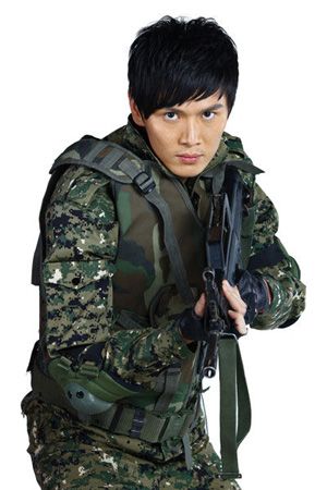 鲍春来参加电视节目受追捧 希望展现真实自己