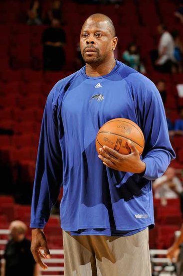 乔丹拒绝为尤因开后门私下告知后者竞选出局