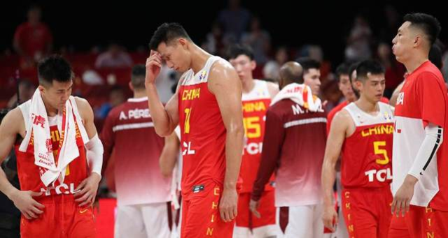 充满挫折与坎坷的2019 中国篮球应当记住些什么？