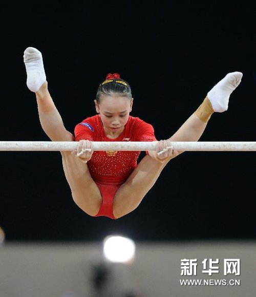 国际体联挑战赛谭思欣高低杠折桂组图