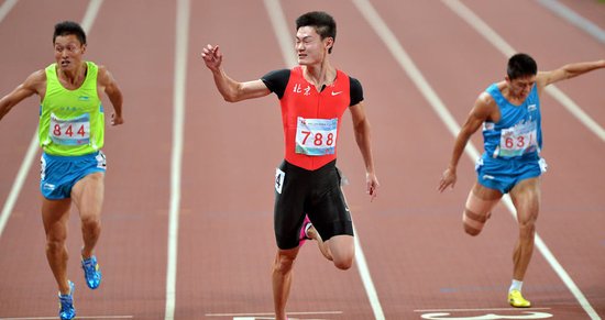 张培萌苏炳添双破全运纪录 中国百米已超日本
