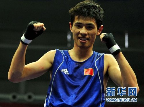 拳击胡青闯入男子60公斤级决赛组图