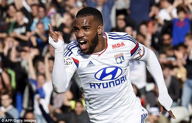 神人拉卡泽特是谁?进球仅逊c罗 身价超贝尔!