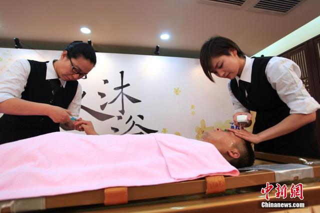 上海殡葬中心推故人沐浴引导公众礼敬逝者