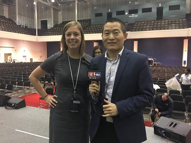 驻美天团之鲍仁君詹皇中文老师体育赛程专家