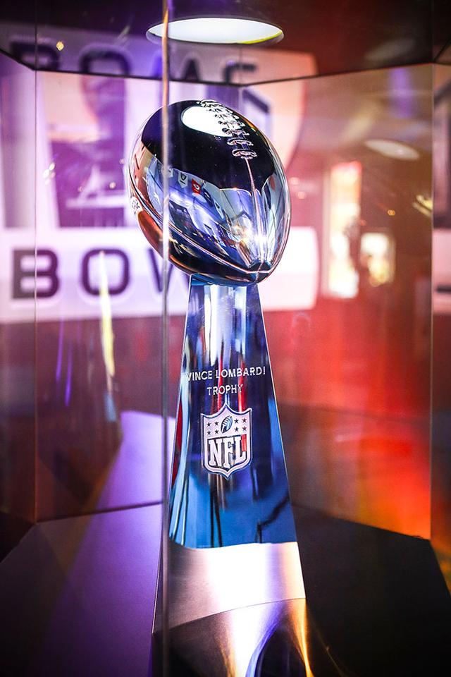 超级碗奖杯首次登陆中国nfl超级周末席卷上海