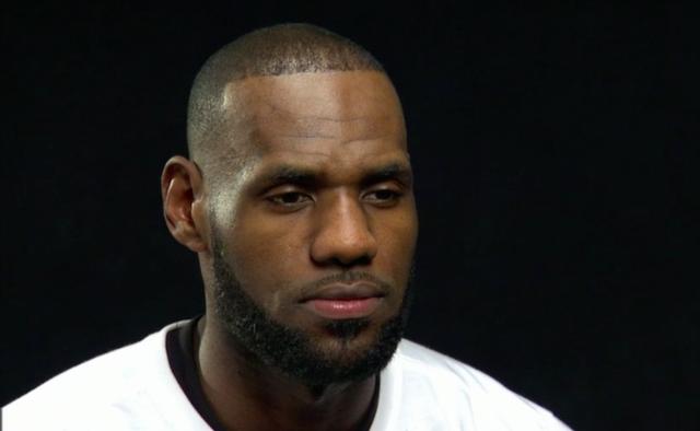 詹姆斯发声反对种族歧视专注当下备战总决赛