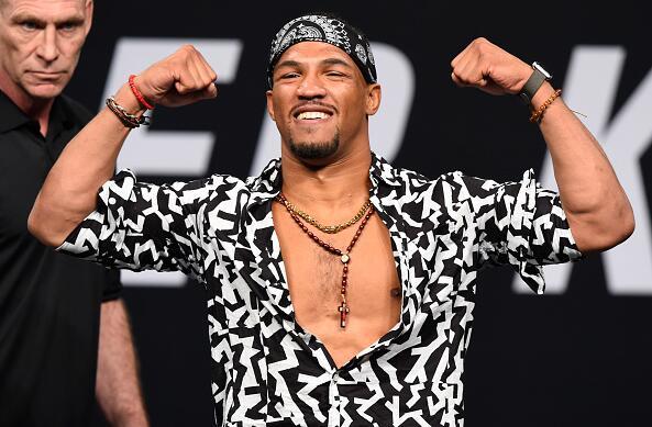 凯文根本不在乎人们怎么看我将继续做我自己