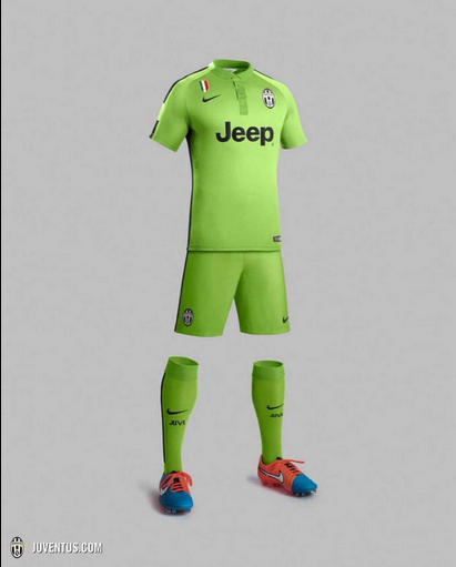 尤文官方发布第三套新球衣 全绿色似裁判服