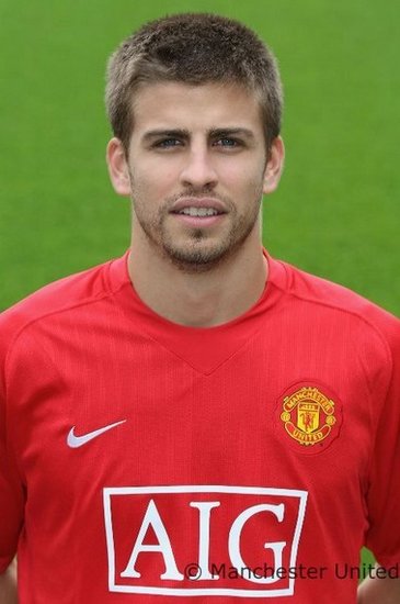 皮克腾讯微博发煽情老照片 激起网友怀旧情怀