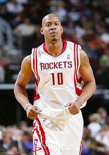 骑士 将 博甘斯 送至 76人