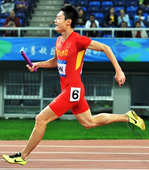 张培萌:接力适合跑首棒 百米有信心破10秒!