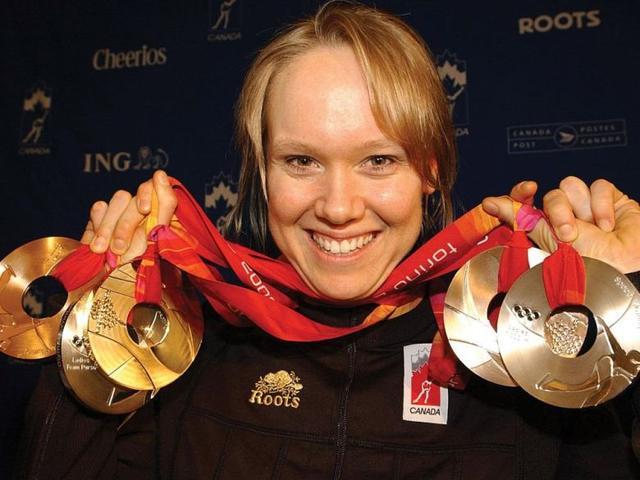 她曾获得六枚冬奥奖牌 成今年加拿大星光大道唯一女性入选者