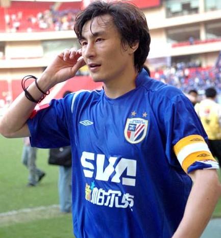 李玮锋:渴望踢到40岁再退役 为中国足球献身