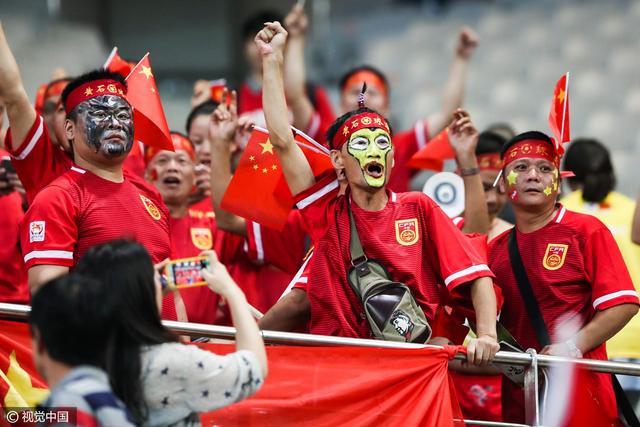 韩媒评中国球迷:肆无忌惮毫无底线 野蛮露骨